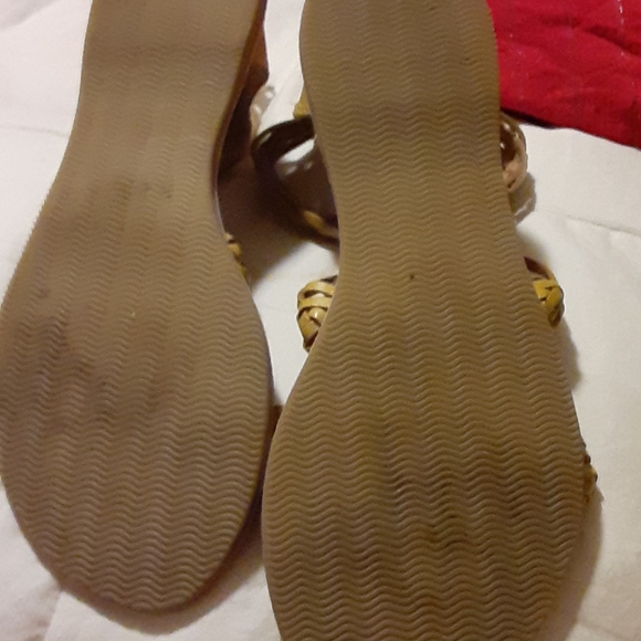 Seychelles Leather Sandals - Picture 4 of 5